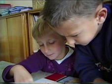 Séquence d'enseignement bilingue dans une classe de CE2 (Schleiereule), 2002