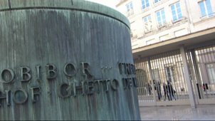 Shoah_Mémorial_Paris_720p_03