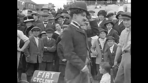 Kid Auto Race at Venice (Henry Lehrman, 1914).mp4